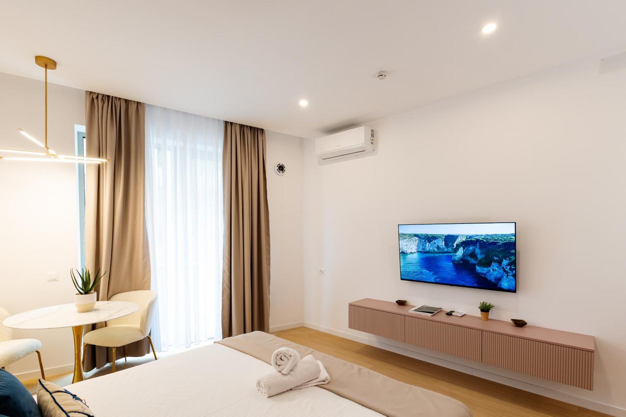 Central Suites Apartament Bucureşti