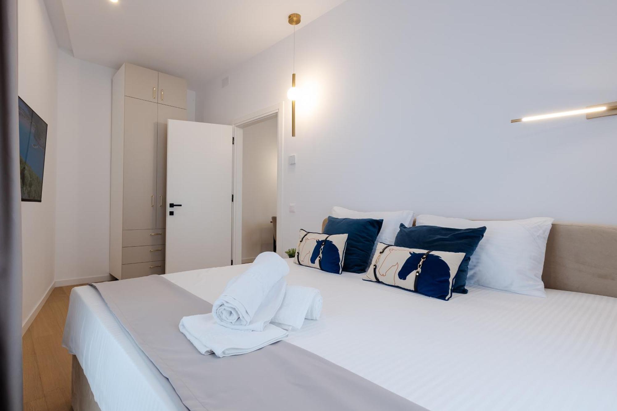 Central Suites Apartament *